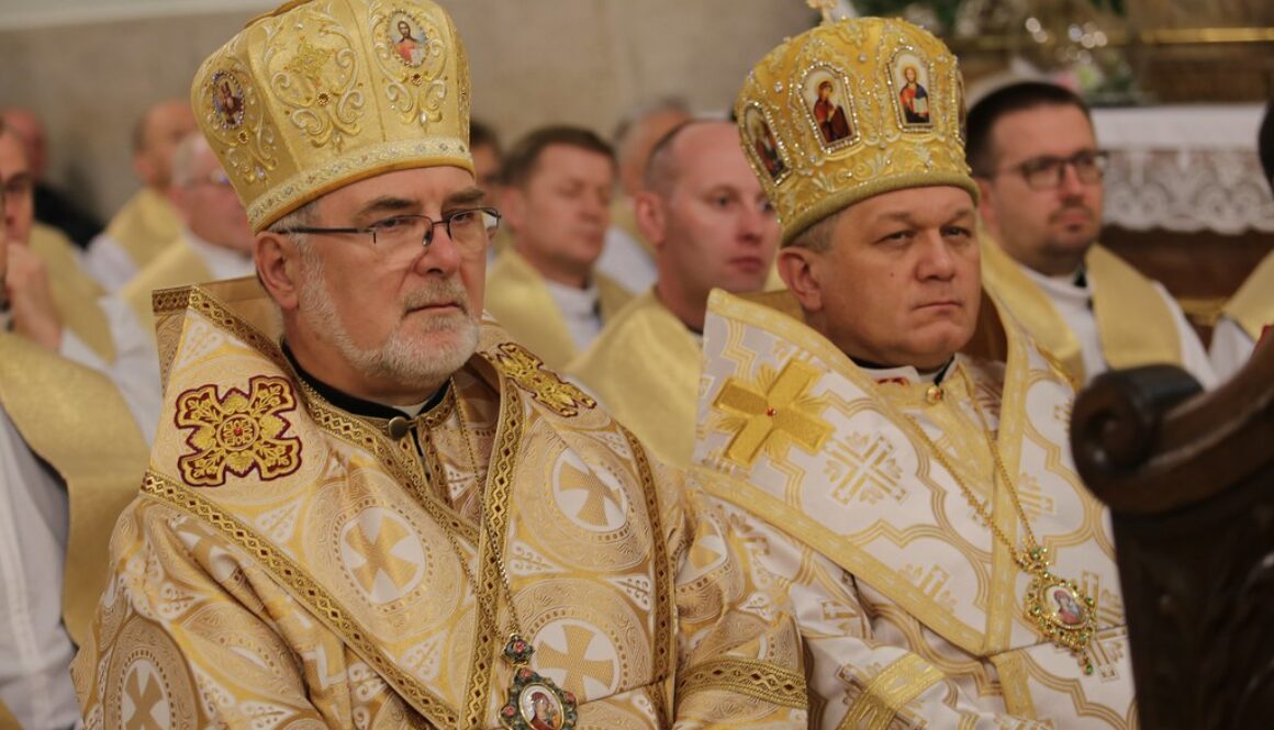 Msza św. sprawowana w Sanktuarium na Górze Św. Anny, z okazji złotego jubileuszu Diecezji Opolskiej (11.10.2022)